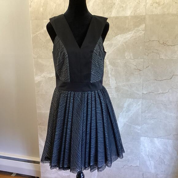 Robert Rodriguez Black Zebra Party Dress - 10 Fit & Flare Pleated Holiday $565 - Picture 4 of 9